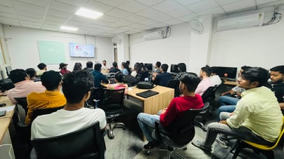 Training given by dipu pandey to students